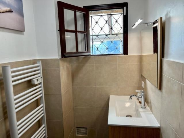Entre Nice Et Monaco Grande Villa Avec Piscine Privee 12 Personnes Drap Exterior photo